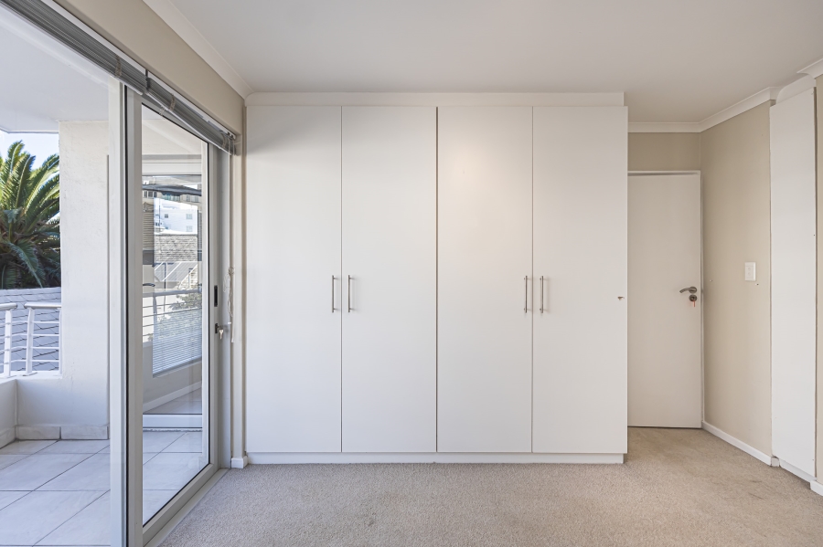 To Let 2 Bedroom Property for Rent in Sea Point Western Cape